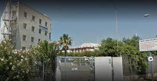 Camere doppie e triple la casa di riposo padre pio da pietrelcina, situata in località maddalena spiaggia a capoterra in provincia di cagliari, mette a disposizione dei suoi ospiti ampie camere, sia doppie che triple, fornite di ogni comfort. Cagliari Rischi Per La Salute Degli Anziani Il Comune Chiude Una Casa Di Riposo Casteddu On Line