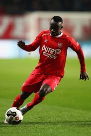 Yeboah joined manchester city in 2014, after graduating from the right to dream academy. Yaw Yeboah Zimbio