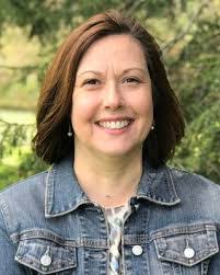 Marie Bartos's Instagram, Twitter & Facebook