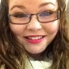 Ashley Qualls's Instagram, Twitter & Facebook