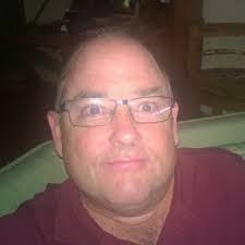 Robin Hankins's Instagram, Twitter & Facebook