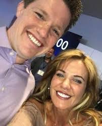 Tami Holtz's Instagram, Twitter & Facebook