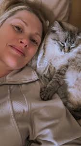 Send pictures of your fur babies💕💕