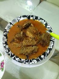 Untuk membuat kari ayam kampung ini, menggunakan bahan utama daging ayam kampung yang pada dasarnya memiliki tekstur yang lebih keras daripada daging ayam sayur atau ayam broiler biasa. Resepi Gulai Ayam Pencen Kelantan Untungresepi Forshope Com