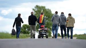 Vatertag in deutschland 2021, 2022, 2023. Vatertag Coronavirus Sind Bollerwagen Wanderungen In Nrw Erlaubt Nrw