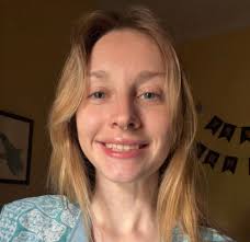 Looking for fourth roommate in Falmouth student flat 🌊 £585/month (bills  not included) — 4 bed, 2 bath flat. Tenancy starts mid-September. Great  location: close to the beach and Falmouth high street.