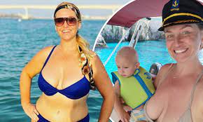 Josie gibson (reality star) was born on the 24th of january, 1985. Josie Gibson Reveals She Hasn T Had Sex For Two Years Daily Mail Online