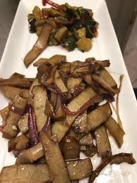 Sembrano una via di mezzo tra la cotoletta alla milanese e gli straccetti romani. Straccetti Di Seitan All Aceto Balsamico Con Verdure Saltate Foto Di Ristorante Ventisei Bistrot Milano Tripadvisor