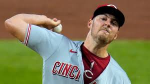 Mlb cited bauer's belt with his own brand's logo on it as an issue, even. Dodgers Introduce Trevor Bauer With Three Year Deal