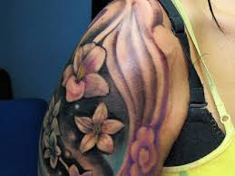 Along with common hawaiian tattoo symbols, the addition of the geometric sunset fits with the island and ocean themes. Hawaiian Flower Tattoos 30 Artistic Collections Design Press