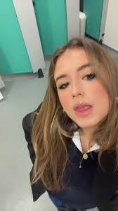 soniaspammmm💦 (@sonnersspammm)'s videos with original sound