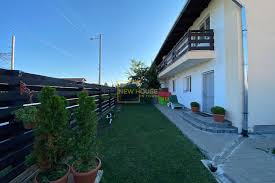 Localitate brasov acris apata arini augustin barcut beclean beia berivoi bod bogata olteana boholt bran breaza bucium budila bunesti buzaiel calbor carpinis cata cheia cincsor cincu cobor codlea colonia 1 mai colonia bod colonia reconstructia comana. Casa 4 Camere De Vanzare In Brasov Stupini New House In Town