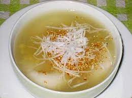 Bước luộc bánh chay cũng tương tự như bánh trôi, bạn đun một nồi nước sôi, thả bánh vào luộc cho tới khi bánh nổi hoàn toàn trên mặt nước thì vớt ra bát nước lạnh để nguội. Tá»•ng Há»£p Cac Loáº¡i Banh Chay Ngon Dá»… Lam Táº¡i Nha Cho Ngay Táº¿t Han Thá»±c Cong Thá»©c Lam Banh Banh Ä'Æ¡n Giáº£n