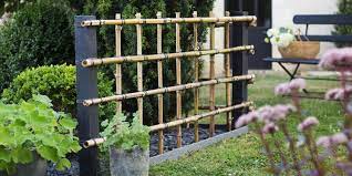 Apparemment, le mot signifie « cheval de bambou ». Fabriquer Une Palissade En Bambou Pour Le Jardin Marie Claire