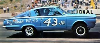 Welcome to nascar's official fan page! Bench Racing From The Volunteer State Nascar S Straight Line Racing History