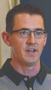 Tips for beginner golfers and the friends who advise them