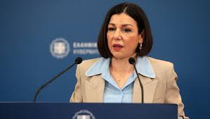 Με fake news και κορονοκαπηλεία υπονομεύει κάθε προσπάθεια για έξοδο από την δοκιμασία της πανδημίας. H Enhmerwsh Apo Thn Kybernhtikh Ekproswpo Aristotelia Pelwnh Live Hellasjournal Com