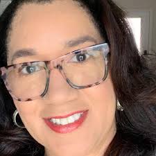 JOIN US August 3 for an unforgettable evening at Knight Theater featuring a  dynamic conversation with Tony award-winning director Phylicia Rashad and  Immediate Family playwright Paul Oakley Stovall, moderated by award-winning  journalist