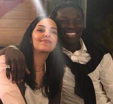 ماهي ديانة جوميز لاعب الهلال. Ø¨Ø§ÙÙŠØªÙŠÙ…Ø¨ÙŠ ØºÙˆÙ…ÙŠØ³ Ù„Ø§Ø¹Ø¨ Ù†Ø§Ø¯ÙŠ Ø§Ù„Ù‡Ù„Ø§Ù„ Ù…Ø¹ Ø²ÙˆØ¬ØªÙ‡ ÙˆÙ…ÙˆØ§Ù‚Ù Ù…Ù† Ø­ÙŠØ§ØªÙ‡ Ø§Ù„Ø®Ù„ÙŠØ¬ Ù„Ø§ÙŠÙ Alkhaleej Live