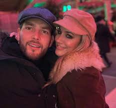 In the emotional trailer for the caroline flack documentary it shows various clips of the tv star over her life, from growing up to hanging out. Caroline Flack Documentary About Her Rollercoaster Life Is Being Filmed With Her Pals Mirror Online
