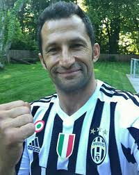 C'è enorme contentezza e soddisfazione nelle parole di hasan salihamidzic, direttore un occhio alla serie a: Hasan Salihamidzic Calcio Football Forza