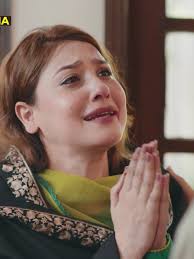 Samra Scene in Neem Se Muhabbat Drama