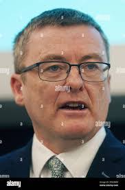 Mark Sinn's Instagram, Twitter & Facebook