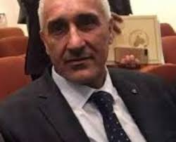 رئيس الوزراء العراقي يتلقى اتصالا هاتفيا من الرئيس الفرنسي. ÙˆØ²ÙŠØ± Ø§Ù„Ø±ÙŠØ§Ø¶Ø© Ø§Ù„Ø¬Ø¯ÙŠØ¯ ÙŠÙ†ÙÙŠ Ù…Ø§ÙŠØªØ¯Ø§ÙˆÙ„ Ø¹Ù†Ù‡ ÙˆÙŠØ¹Ø¯Ù‡Ø§ Ø§Ø´Ø§Ø¹Ø§Øª ÙˆÙ…Ù†Ø´ÙˆØ±Ø§Øª Ù…ÙØ¨Ø±ÙƒØ© Ù…ÙˆÙ‚Ø¹ Ù…Ù†Ø¨Ø± Ø§Ù„Ø¹Ø±Ø§Ù‚ Ø§Ù„Ø­Ø±