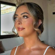 Makeup artist services in Frisco