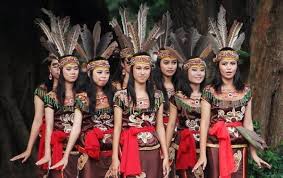 Check spelling or type a new query. 150 Tarian Daerah Tradisional Nusantara Beserta Daerah Asalnya