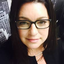 Sarah Keats's Instagram, Twitter & Facebook