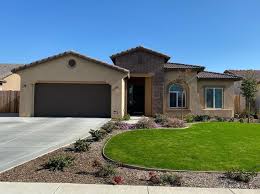 Come to a home you deserve located in bakersfield, ca. Bakersfield Ca Luxury Apartments For Rent 56 Rentals Zillow