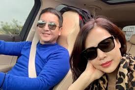 Nghệ sĩ Chí Trung nói gì khi khán giả so sánh vợ mới