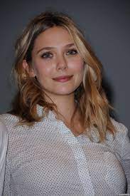 Gorgeous Elizabetholsen In 2021 Elizabeth Olsen Bikini Elizabeth Olsen Elizabeth Olsen Scarlet Witch