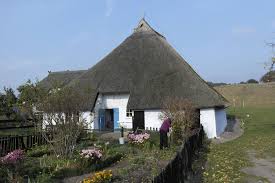 Hallo zusammen, ich habe folgendes problem. Pfarrwitwenhaus Gross Zicker Wikipedia