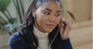 7 Best Finance Podcasts