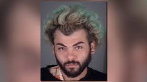 Port Richey man arrested for carrying machete in leg cast