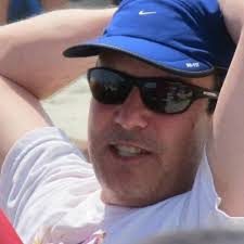 Earlier today, phone lines across the Senate were down and are slowly  coming back online. While we work to answer everybody, Pennsylvanians in  need of casework assistance or who want to send