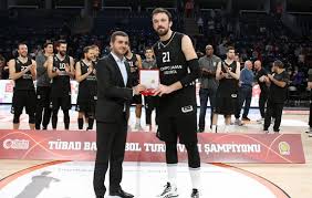 Sertaç şanlı (5 ağustos 1991, edirne) türk basketbolcu. Turnuvanin Oyuncusu Sertac Sanli
