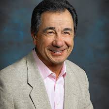 James W. Lee, financial planner, dies