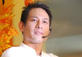 Rupanya ini penyebab chef juna diminta menjadi juri masterchef indonesia. Chef Juna Buka Bisnis Baru Kedai Ramen Portal Berita Bisnis Wisata