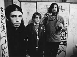 Now, a month before nirvana's nevermind turns 30, he's suing the band for child pornography. Pqmksowho7wb M