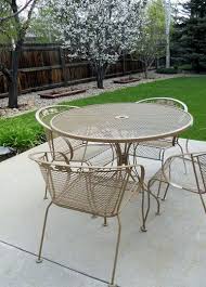 Just Another Hang Up Refurbishing Wrought Iron Furniture Wrought Iron Outdoor Furniture Patio Furniture Makeover Wrought Iron Patio Furniture