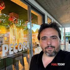 Clara Fermin's Instagram, Twitter & Facebook