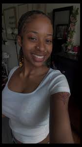 i loveee it 😍 wasnt feeling the curly hair tho so i jus braided it #fypppp  #straightbackbraids