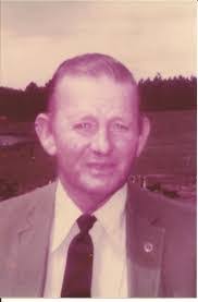 Malcolm Roy's Instagram, Twitter & Facebook