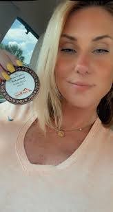 Danielle Rigdon's Instagram, Twitter & Facebook