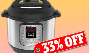 Pressure cook, sauté, slow cook, steam, sous vide, warm, air fry, roast, bake, broil, dehydrate. Unmissable Black Friday 2019 Deals Instant Pot Now 59 99 On Amazon That S 33 Off Daily Mail Online
