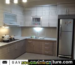 ديكورات مطابخ على شكل حرف L