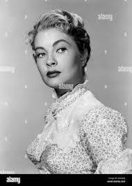 Lori George's Instagram, Twitter & Facebook